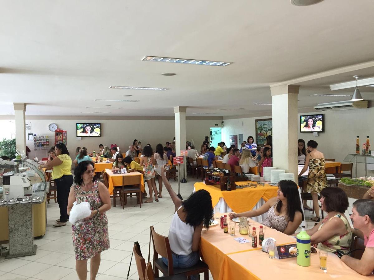 Hotel E Churrascaria Los Pagos Linhares Extérieur photo